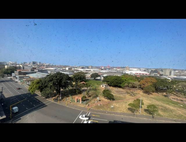2.5 BEDROOM APARTMENT FOR SALE IN GLENWOOD